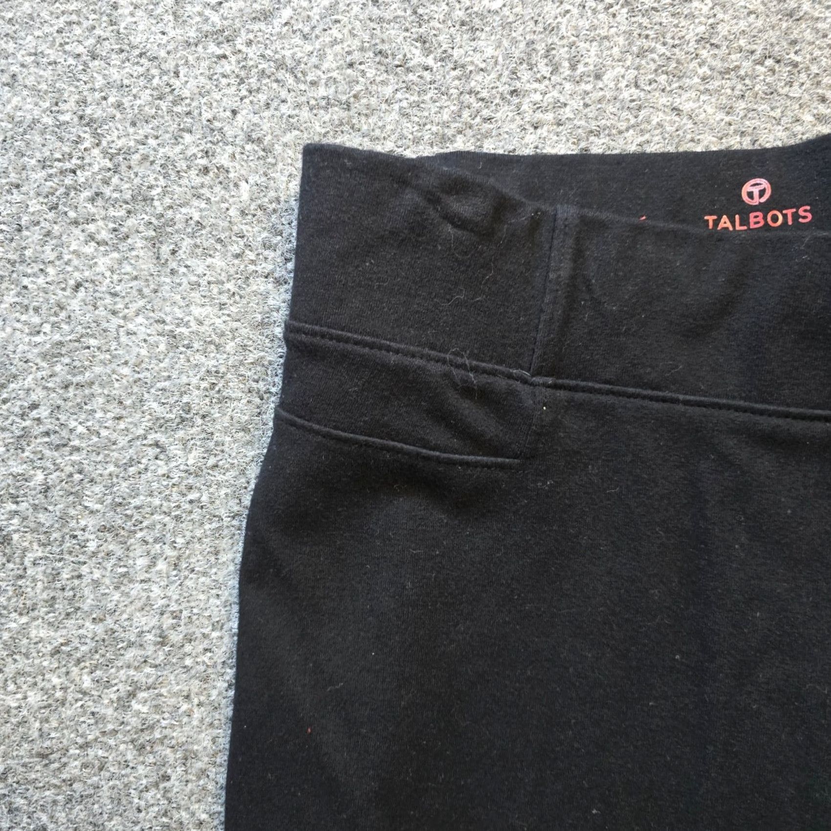 Talbots Talbots Pants Women Petite Small Black Relaxed Pull On Sweatpants Casual Straight Leg Flat Front Size 28" / US 6 / IT 42 - 3 Thumbnail