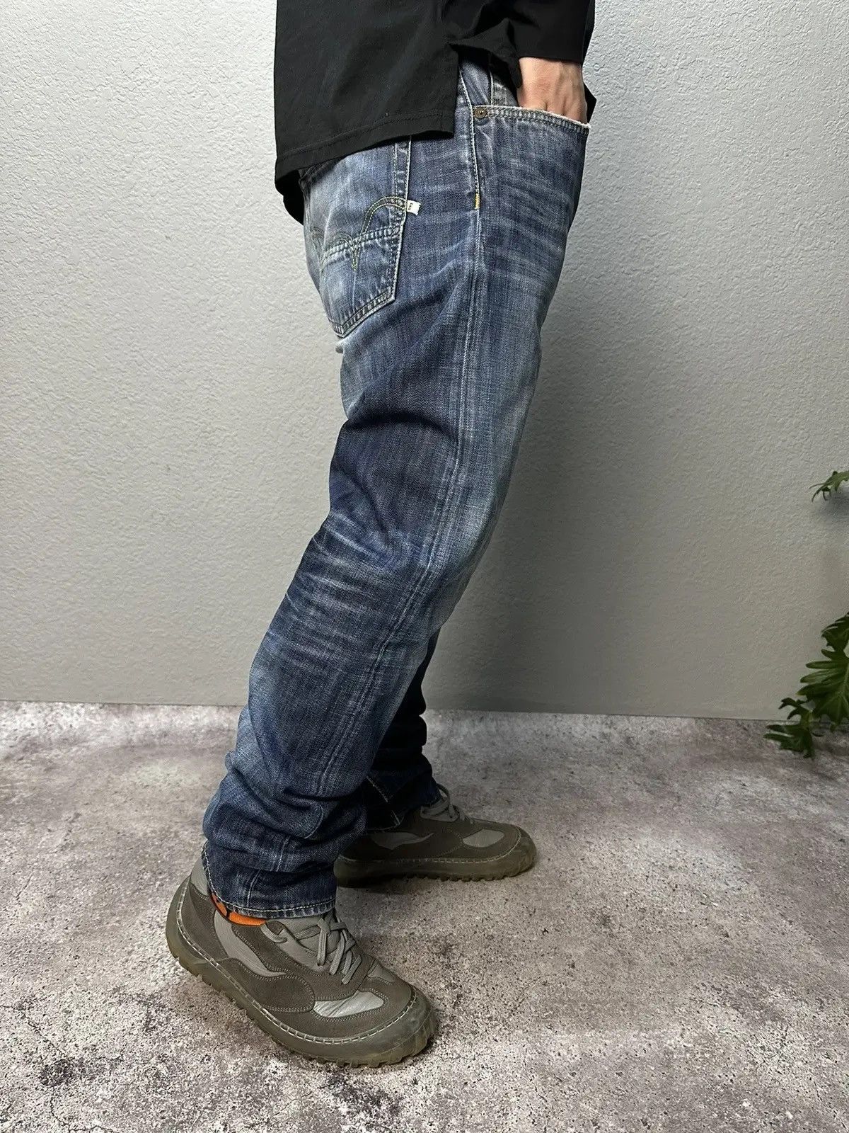 Edwin × Japanese Brand Vintage Edwin Light Wash Faded Denim Jeans Pants Japan W34 Size US 34 / EU 50 - 6 Thumbnail