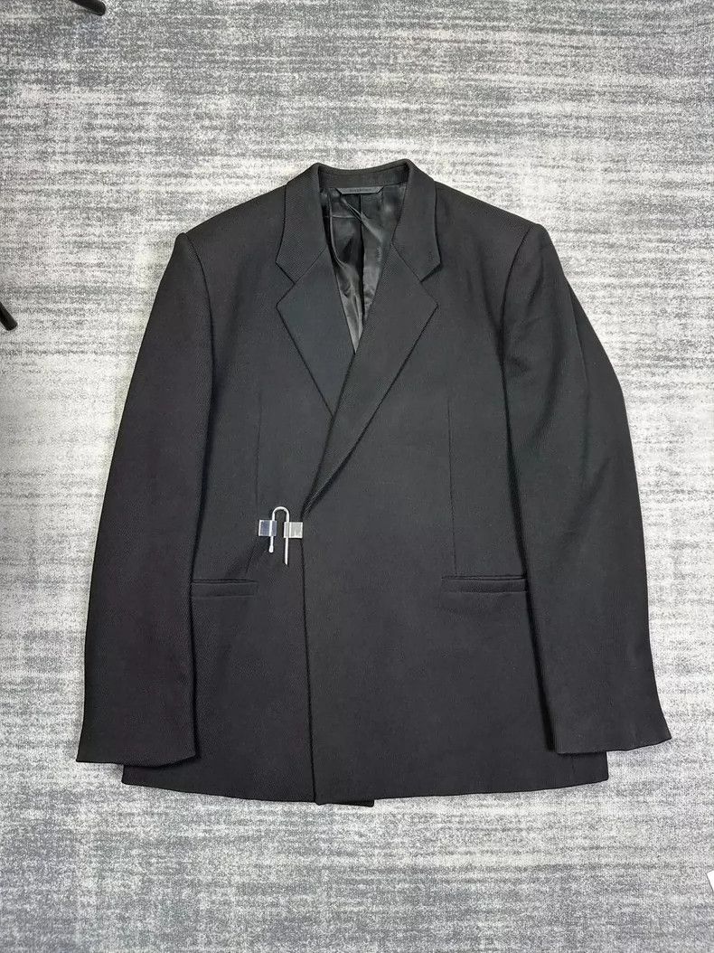 Givenchy Givenchy Black Buckle Casual Suit / Size 46 Size US XL / EU 56 / 4 - 2 Thumbnail
