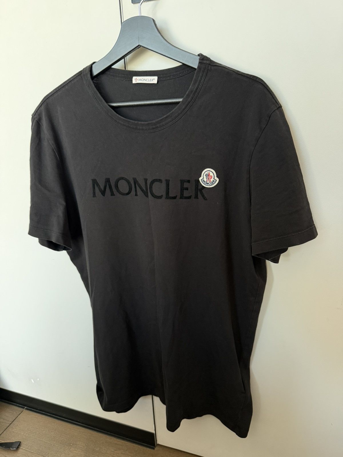 Moncler Moncler Logo T-Shirt Size US L / EU 52-54 / 3 - 3 Thumbnail