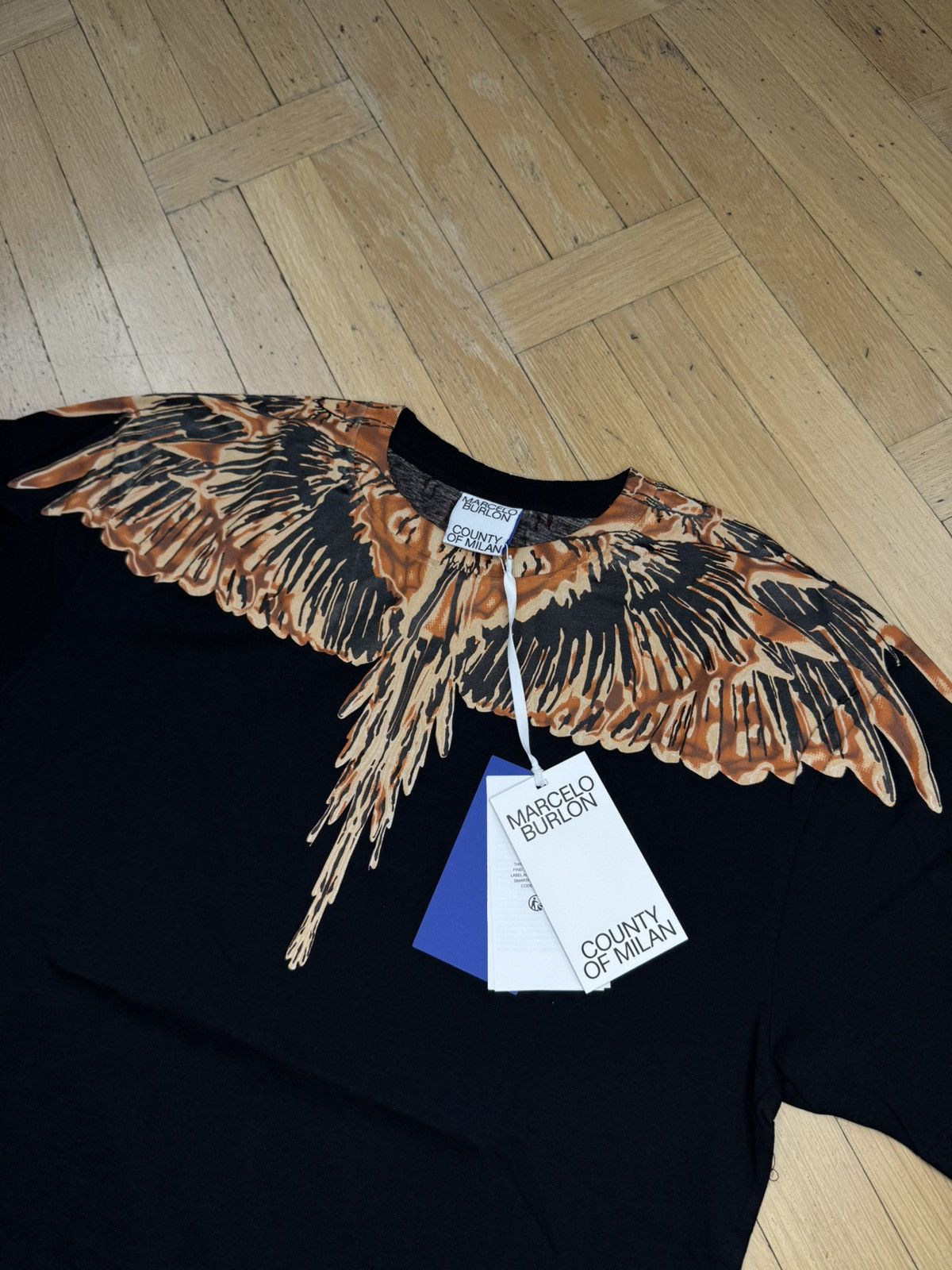 Marcelo Burlon MARCELO BURLON WING TEE BROWN BLACK Size US L / EU 52-54 / 3 - 2 Thumbnail