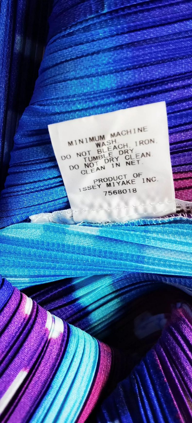 Pleats Please Issey Miyake Issey Miyake Cloud-pleated long sleeves Size L / US 10 / IT 46 - 3 Thumbnail