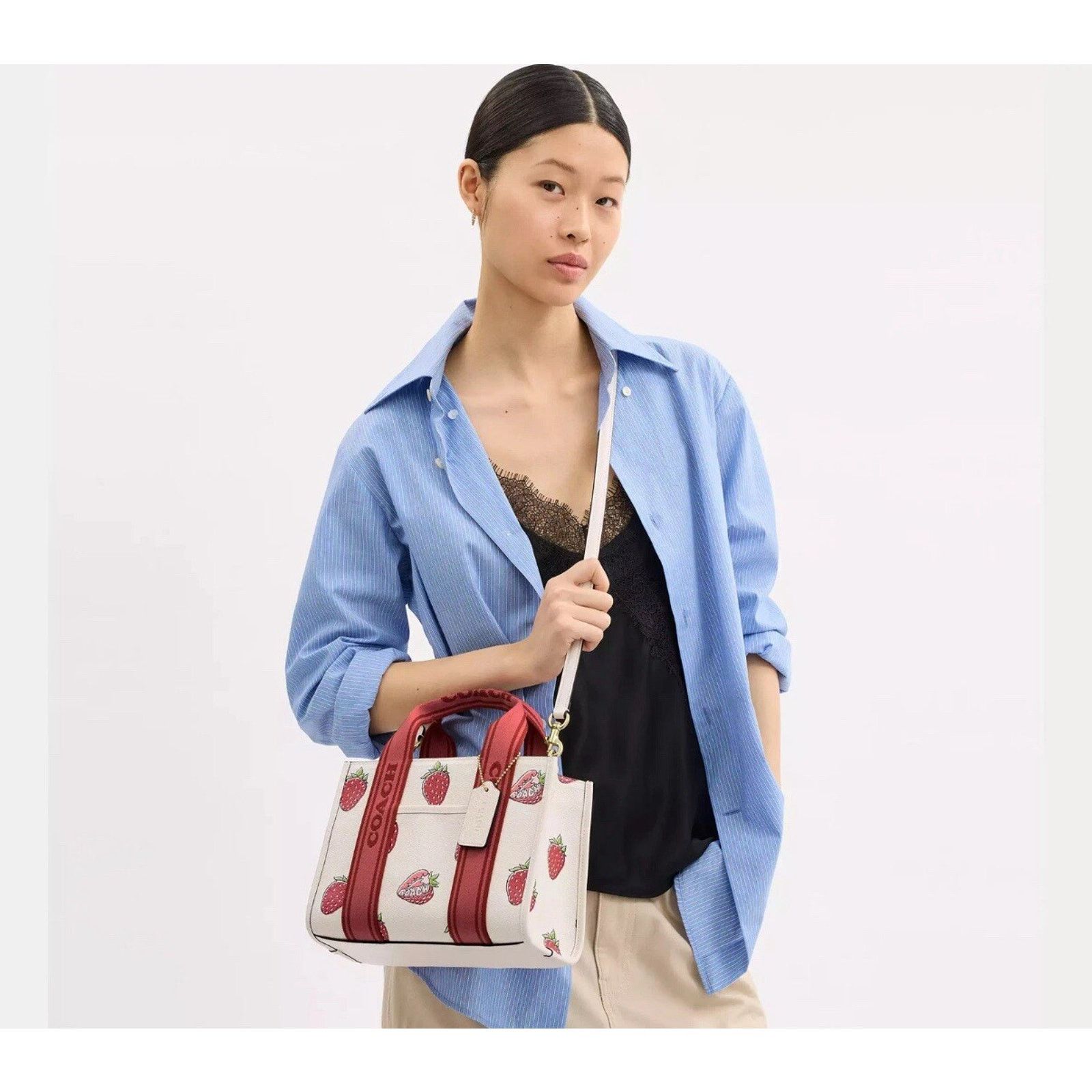 Coach NWT Coach Smith Tote 24 Bag Strawberry Handbag CAR80 Size ONE SIZE - 8 Thumbnail