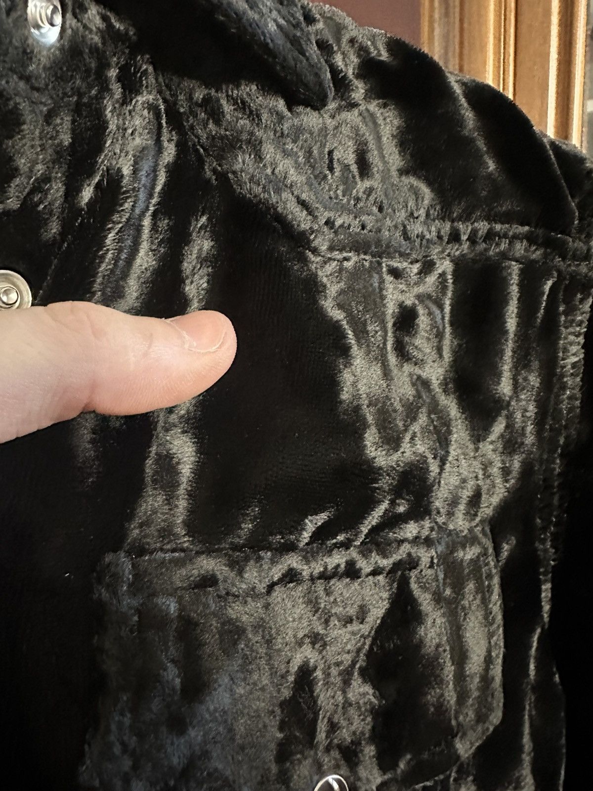 Cout de la Liberte CDLL “Stevie” $1,200 viscose velvet black western snap shirt Size US XS / EU 42 / 0 - 4 Thumbnail