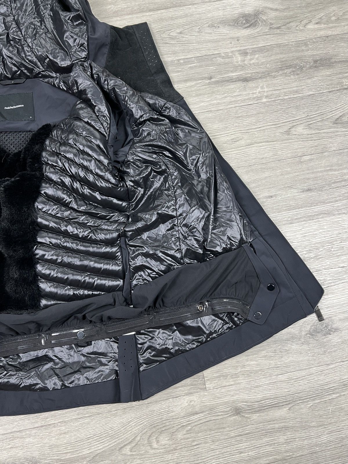 Peak Performance BUNDA PEAK PERFORMANCE W.VELCOREJ ACTIVE SKI JACKET BLACK Size M / US 6-8 / IT 42-44 - 14 Thumbnail