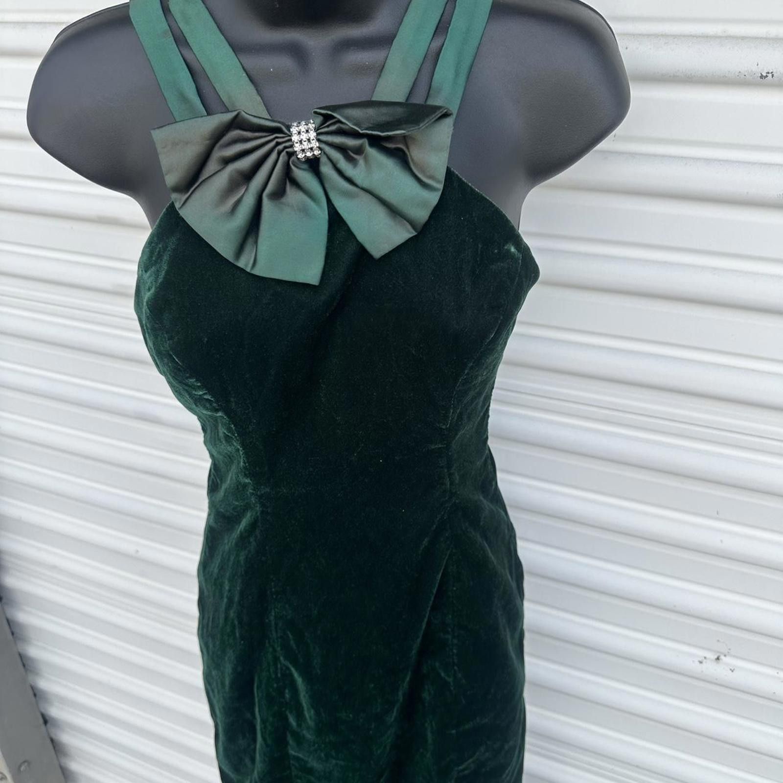 Other Emerald green velvet midi dress Size XS / US 0-2 / IT 36-38 - 2 Thumbnail