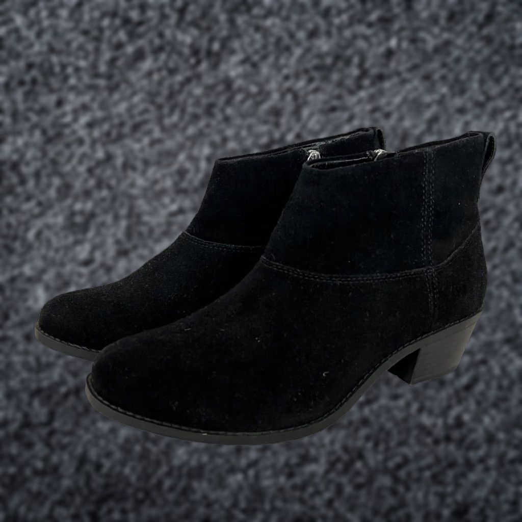 Vionic Women's Ankle Boots Size Black Suede Low Heel Casual