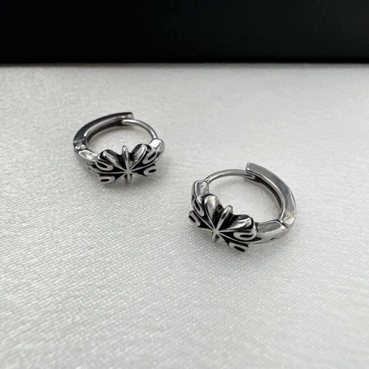 Other 15mm Cross Hoop Earrings for Men Women,Hip Hop Unisex Style Size ONE SIZE - 2 Thumbnail