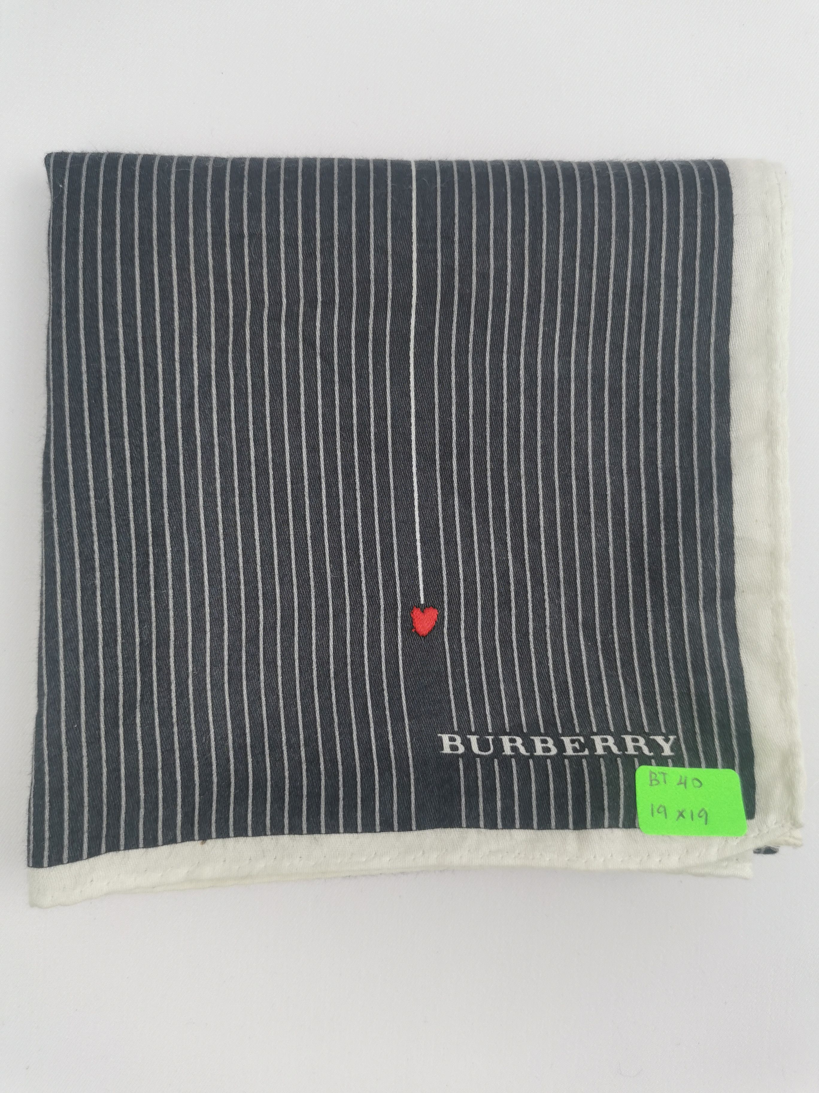Burberry × Vintage Burberry handkerchief / bandana / neckerchief Size ONE SIZE - 4 Thumbnail