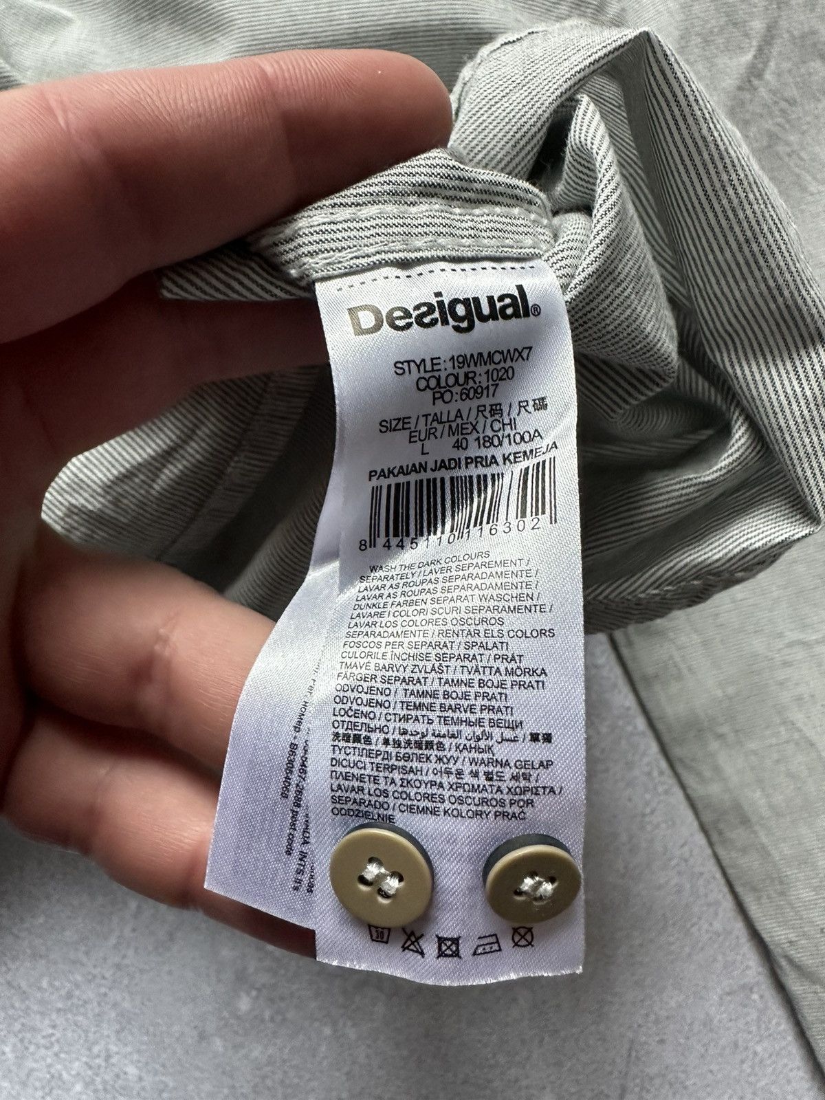 Desigual × Japanese Brand Shirts Button up Desigual size L Size US L / EU 52-54 / 3 - 15 Thumbnail