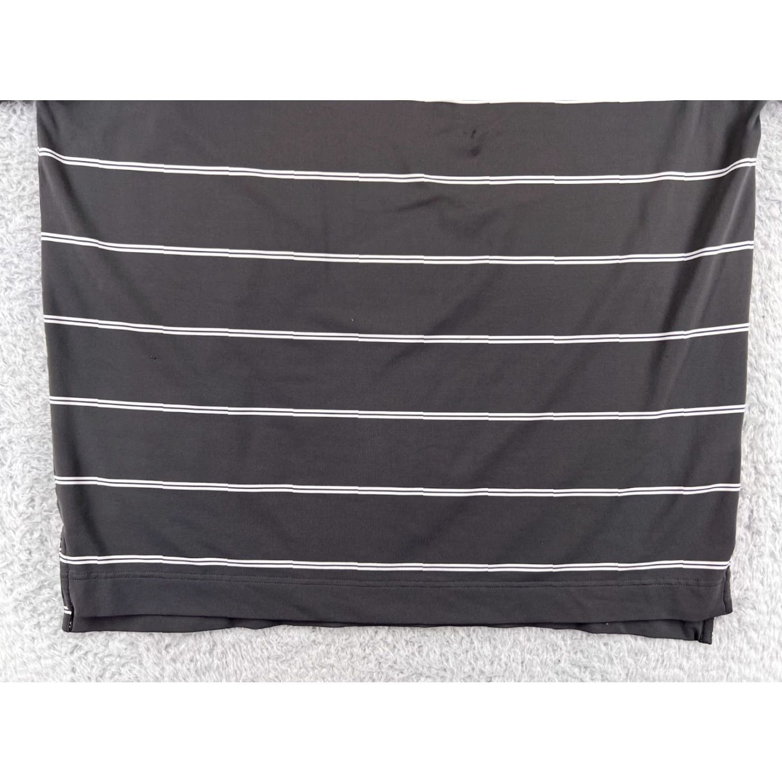Footjoy FootJoy Polo Shirt Men Extra Large Gray Stripe Polo Shirt Gray FootJoy Lightweight Polyester Golf Shirt Men XL Stripe Size US XL / EU 56 / 4 - 7 Thumbnail