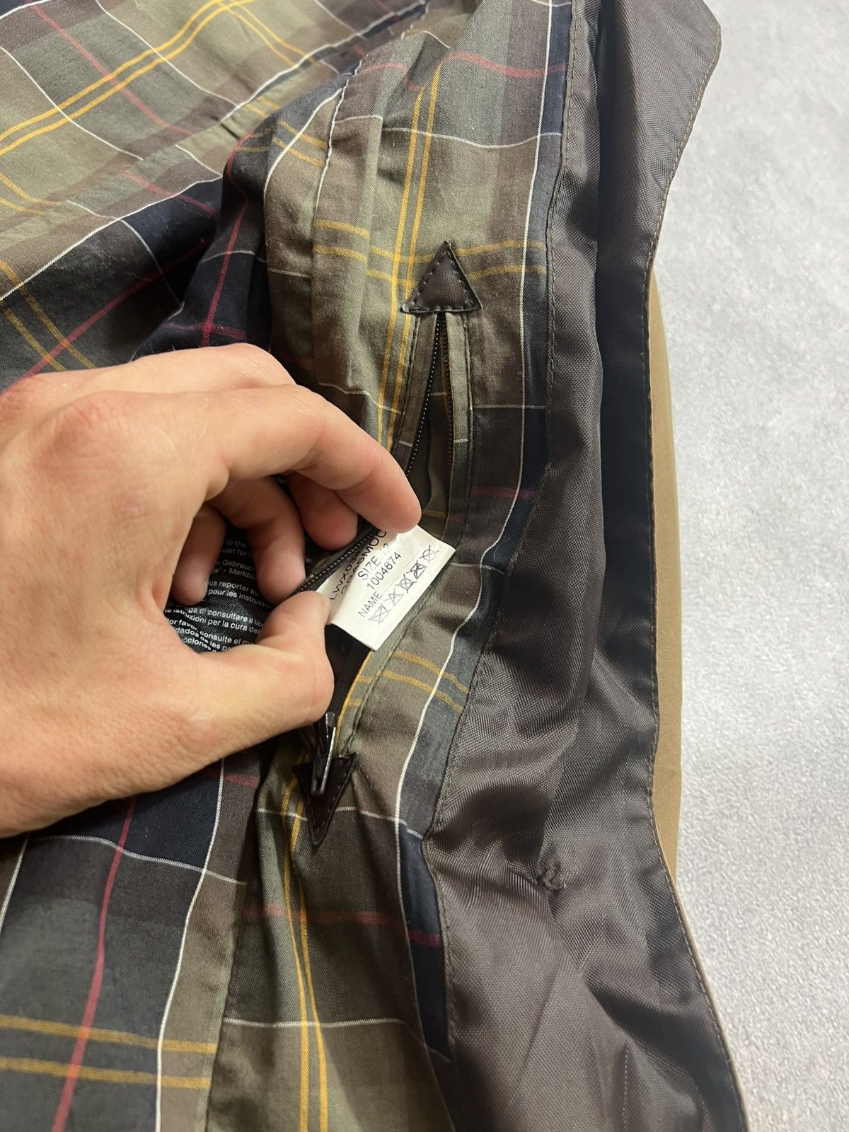 Barbour 💛VTG Rick Owens Style Barbour Vintage waterproof jacket Size US S / EU 44-46 / 1 - 13 Thumbnail