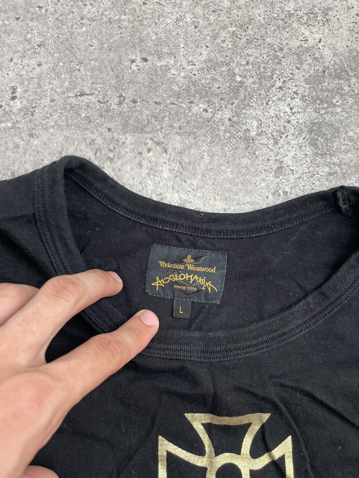 Vivienne Westwood VIVIENNE WESTWOOD T-SHIRT BIG LOGO GRAPHIC DESIGN Size US L / EU 52-54 / 3 - 4 Thumbnail