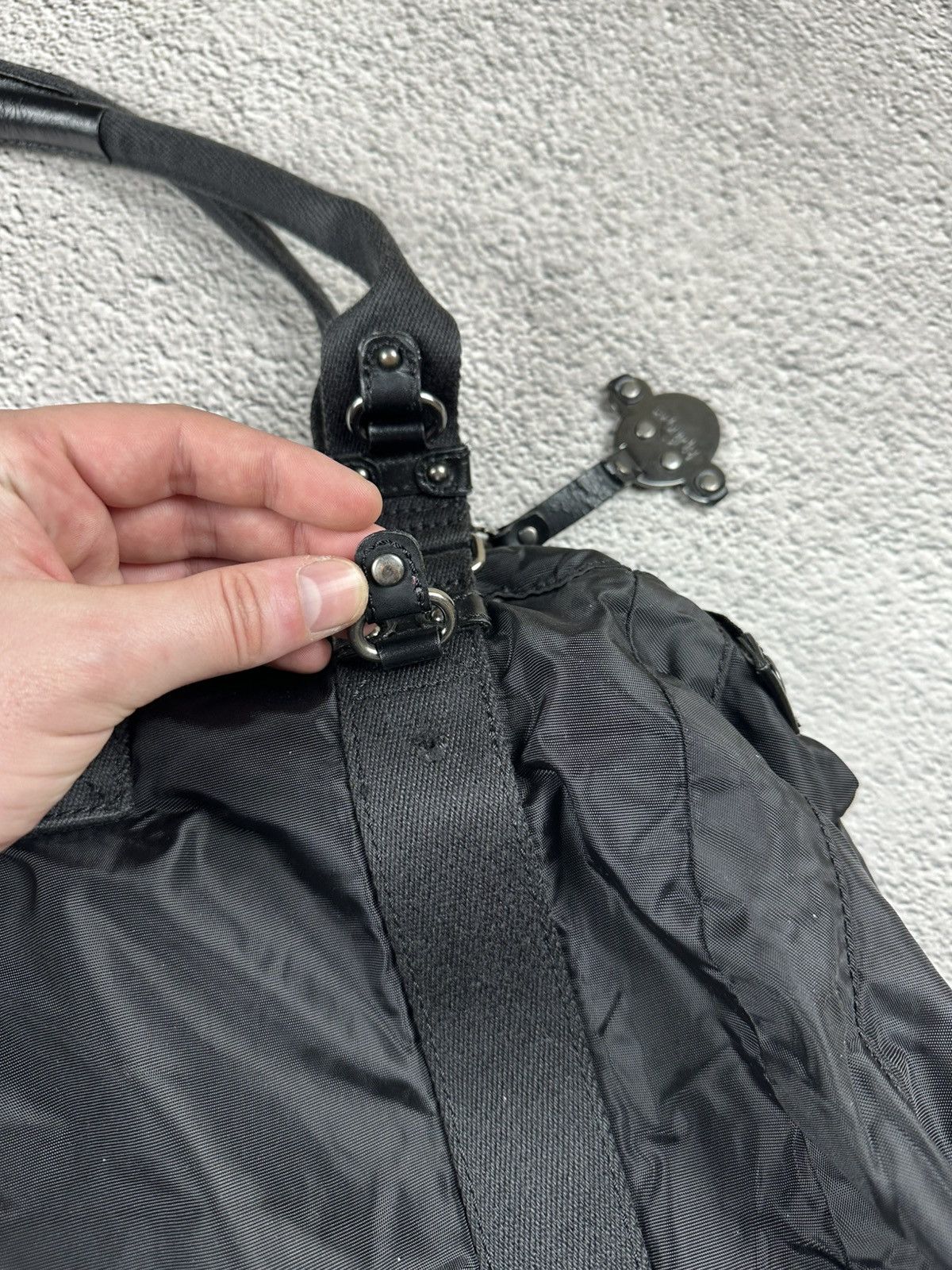 Japanese Brand Kipling Shoulder Bag Japan Y2K Avant Garde SK8 GGL Bag Style Size ONE SIZE - 5 Thumbnail