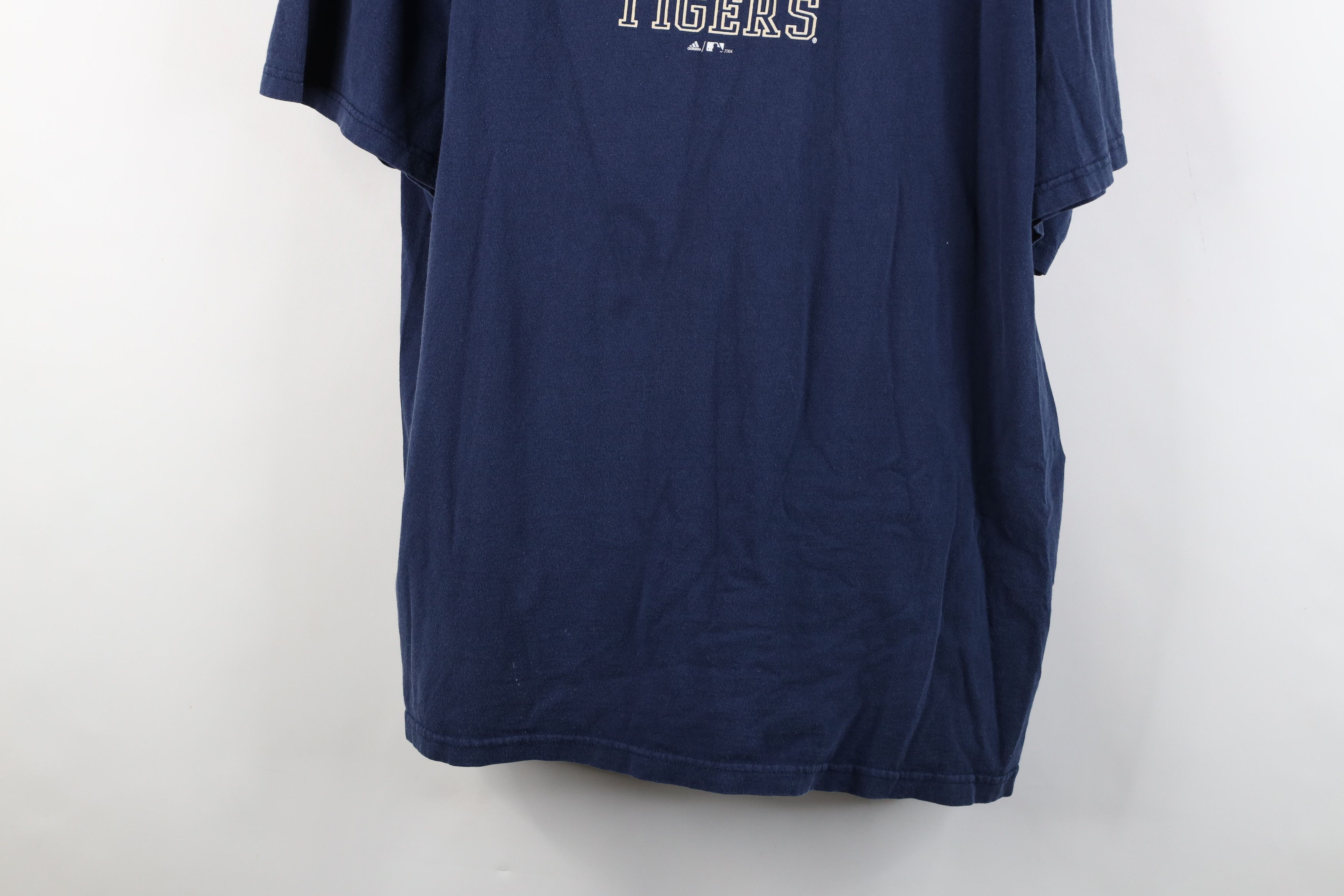 Adidas Vintage Y2K 2004 Adidas Tigers Baseball Short Sleeve T-Shirt Size US XL / EU 56 / 4 - 3 Thumbnail