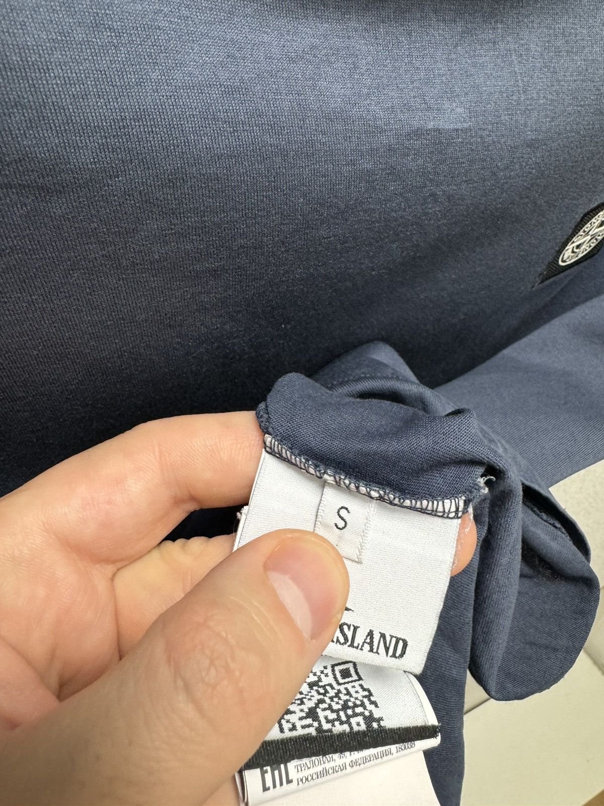 Stone Island Stone Island SI t-shirt S size patch program Size US S / EU 44-46 / 1 - 9 Thumbnail