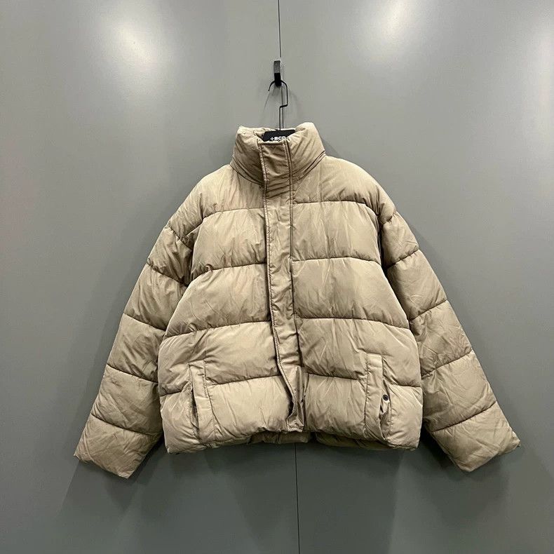 Balenciaga Balenciaga Double B Embroidered Short Down Jacket Size US L / EU 52-54 / 3 - 1 Thumbnail
