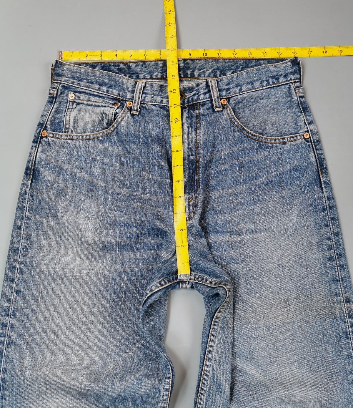 Le Grande Bleu (L.G.B.) × Levi's × Vintage Levis 504 Straight Jeans (LG33) Size US 32 / EU 48 - 9 Thumbnail