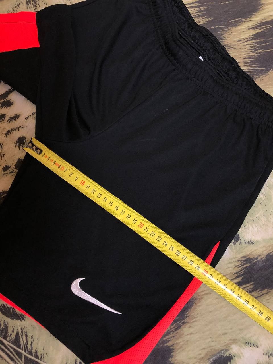 Nike Nike Mens Athletic Gym Shorts Size US 30 / EU 46 - 10 Thumbnail