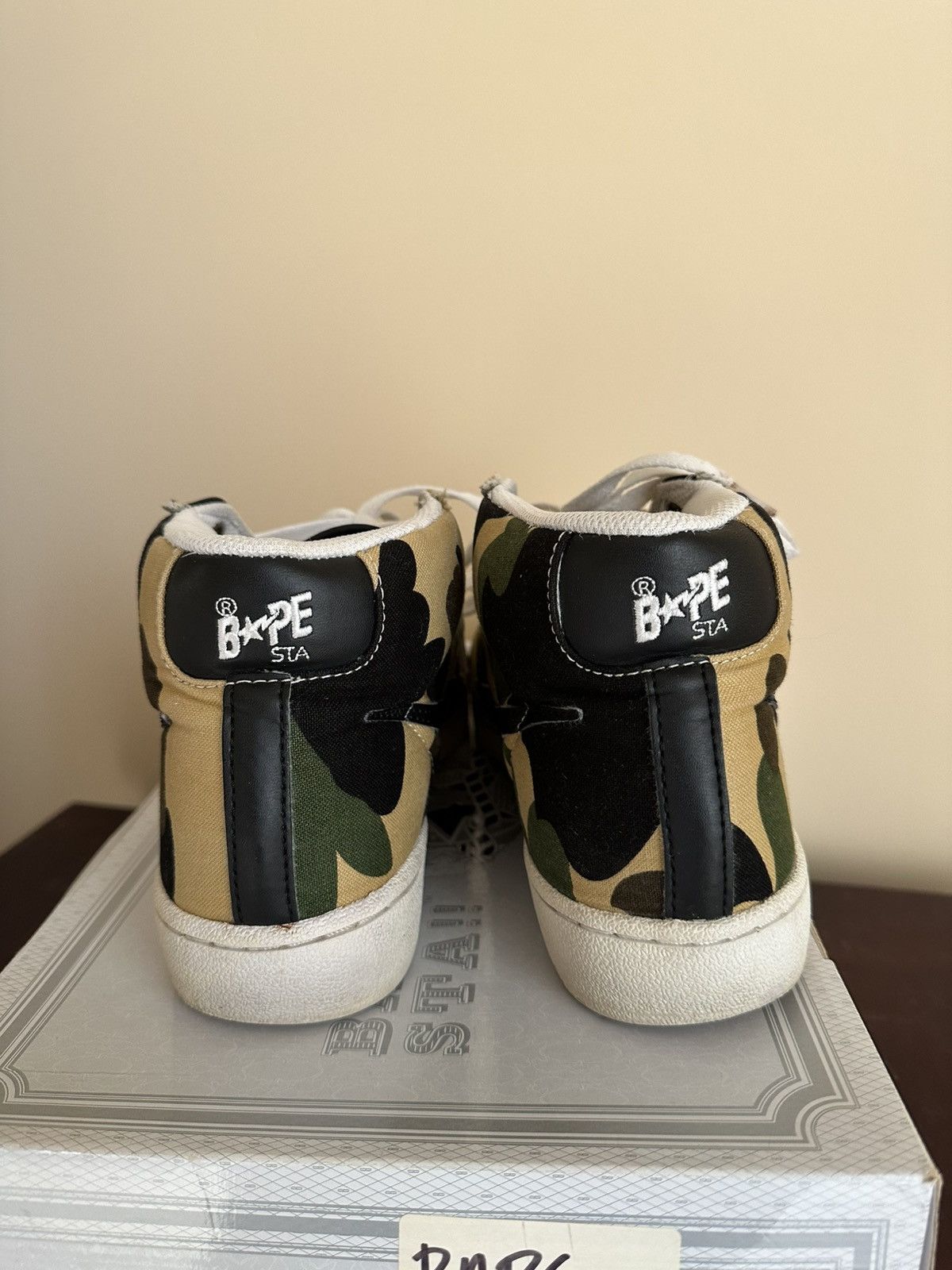 Bape 1st Camo Skullsta Hi Size US 11 / EU 44 - 6 Thumbnail