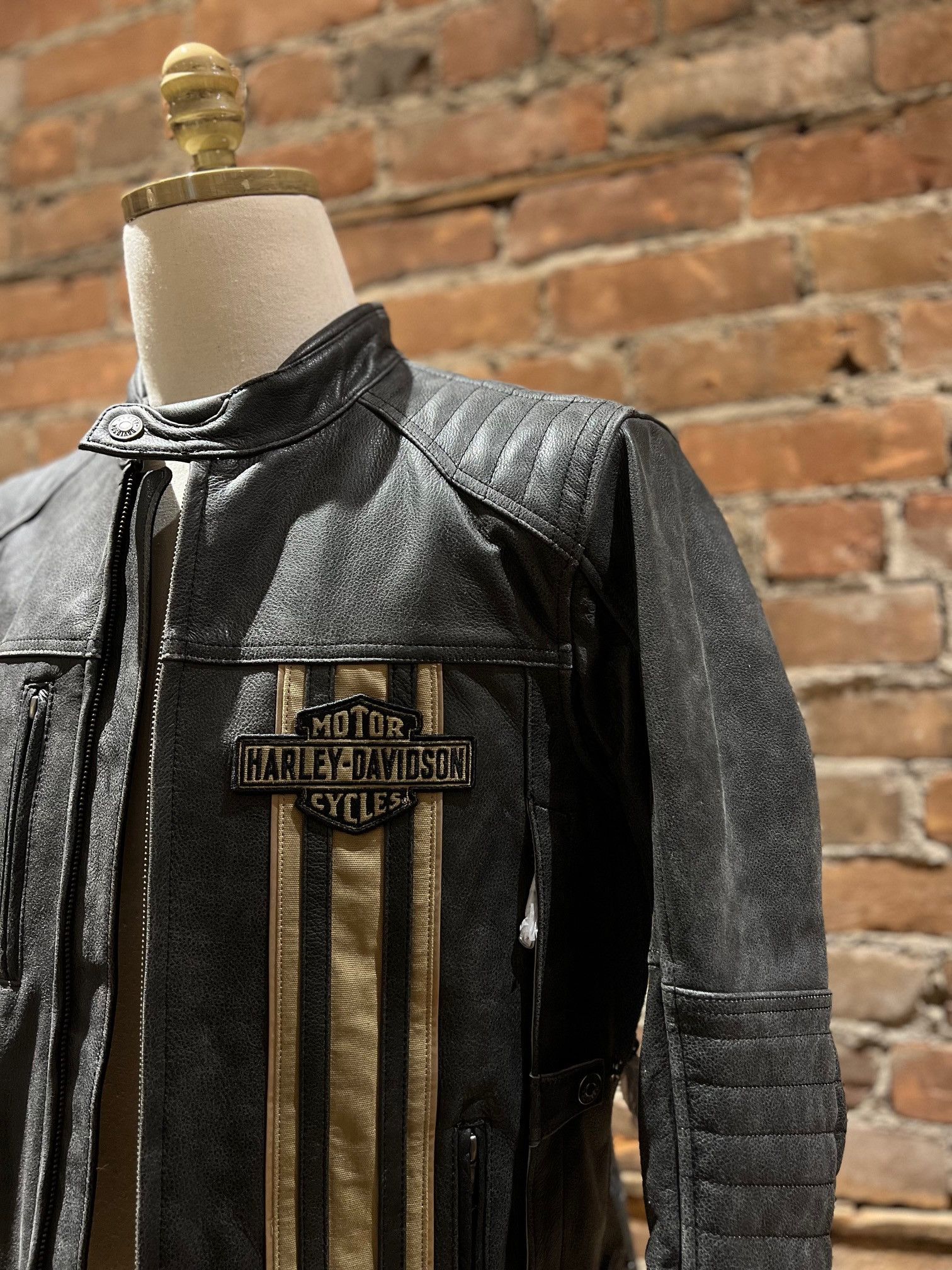 Harley Davidson Harley-Davidson Men’s Triple Vent System™ Leather Jacket Size US M / EU 48-50 / 2 - 5 Thumbnail