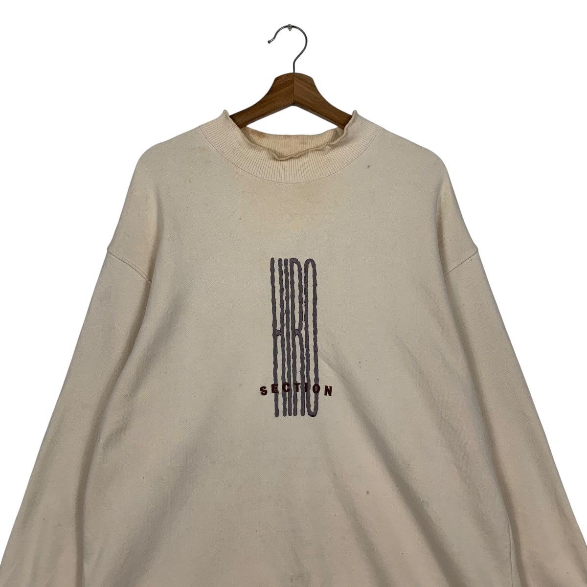 Vintage 90's HIRO SECTION Big Logo Crewneck Sweater #3607-C165 Size US L / EU 52-54 / 3 - 2 Thumbnail