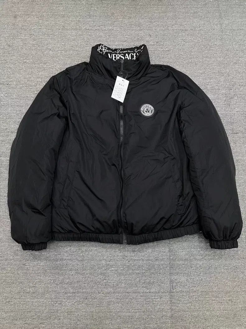 Versace Versace Wear a down jacket on both sides of the full seal Size US L / EU 52-54 / 3 - 3 Thumbnail