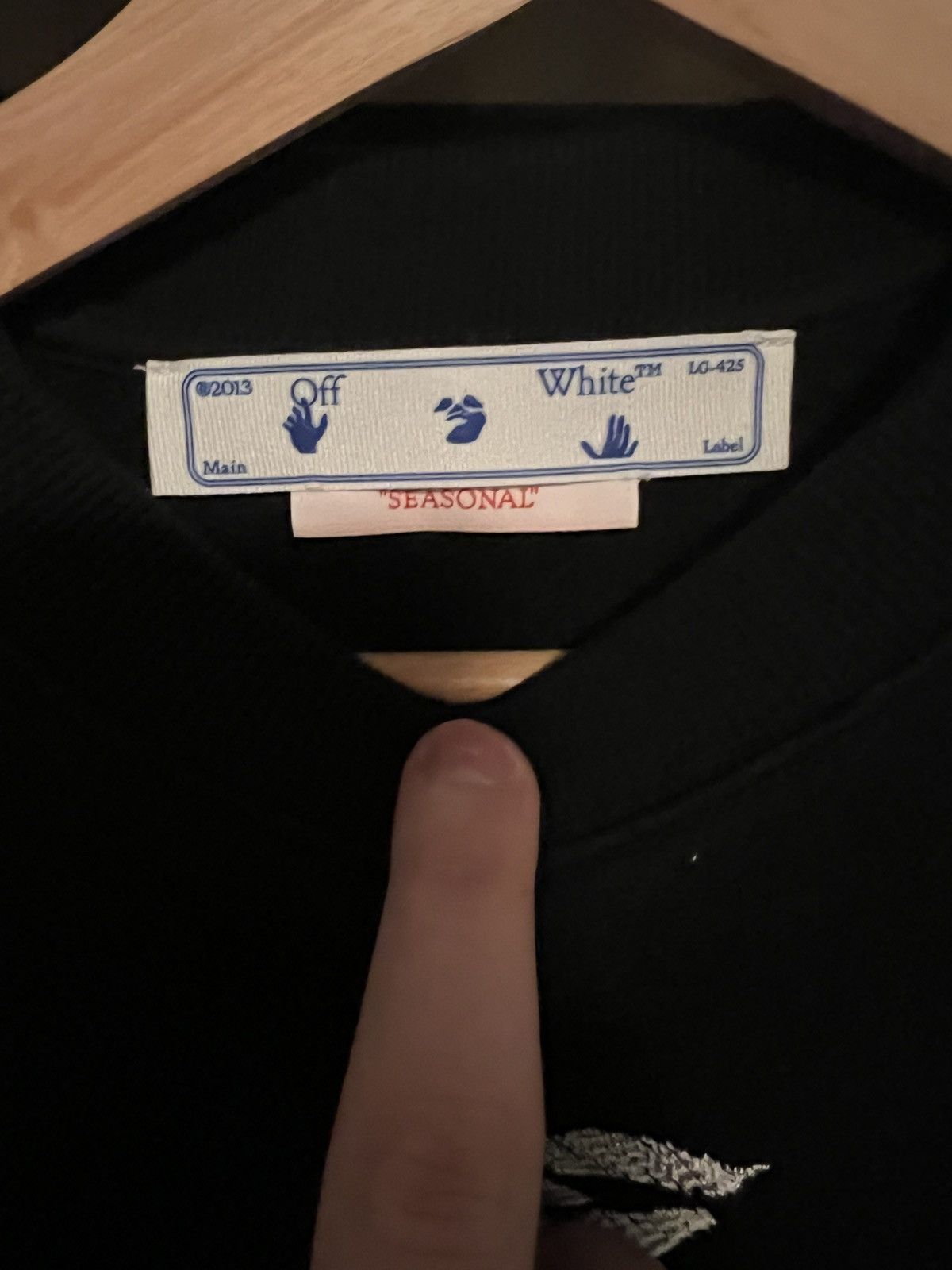 Off-White × Virgil Abloh OFF WHITE DISTORTED LOGO CREW NECK SWEATER Size US M / EU 48-50 / 2 - 4 Thumbnail
