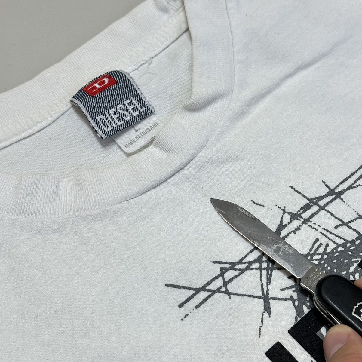 Diesel Vintage Diesel Big Logo Tee / T Shirt Size US L / EU 52-54 / 3 - 10 Thumbnail