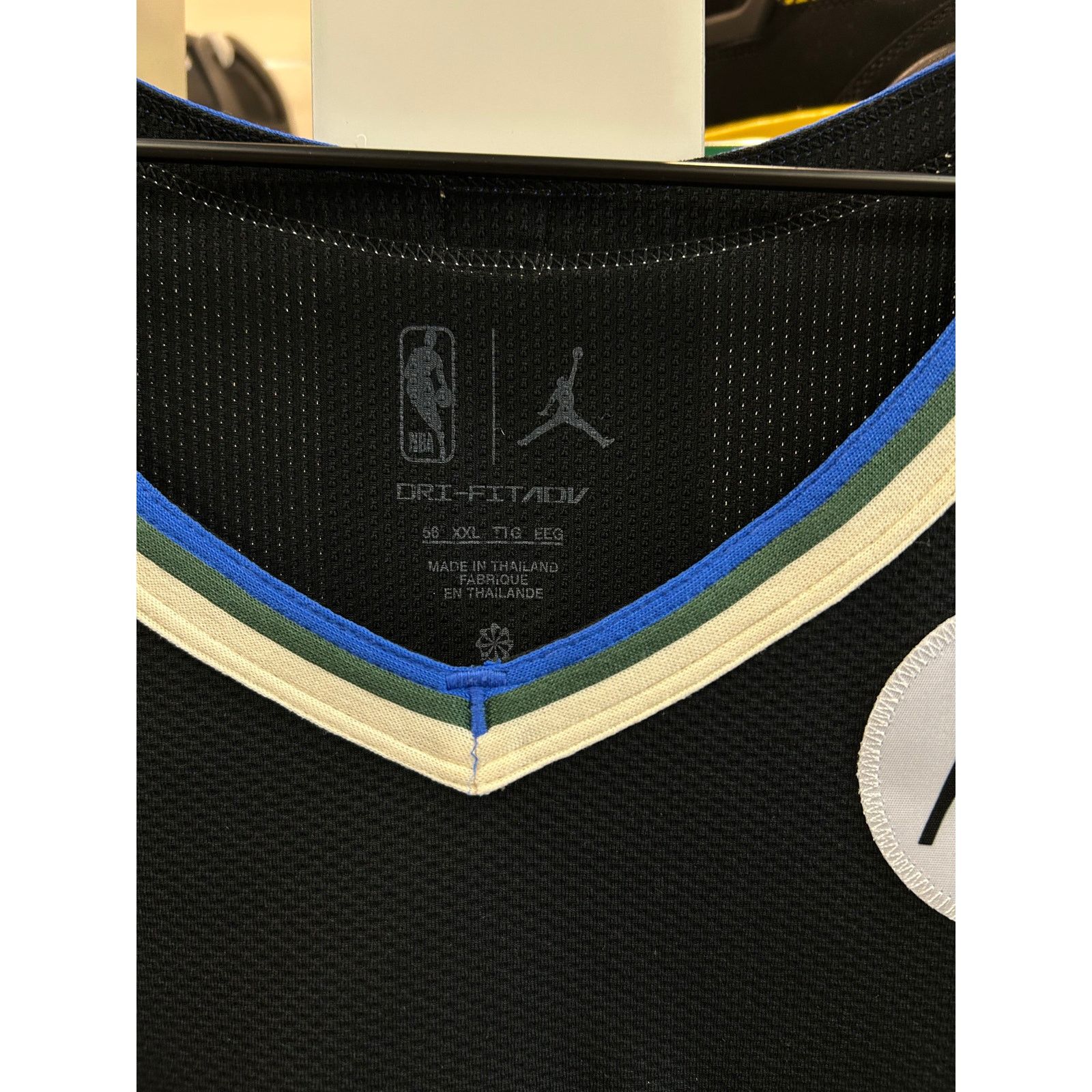 Jordan Brand × Nike Giannis Antetokounmpo Milwaukee Bucks Statement Jersey 2XL Size US XXL / EU 58 / 5 - 2 Thumbnail