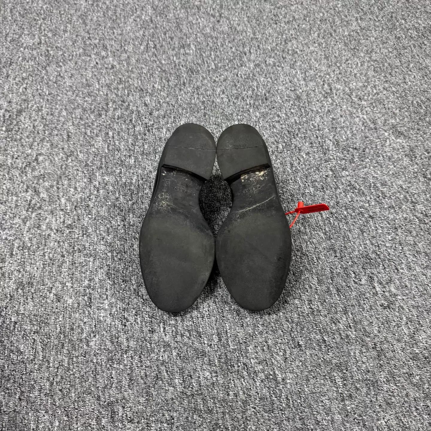 Prada Prada Black Triangle Logo Loafers 35.5 98 New Size US 5 / IT 35 - 6 Thumbnail