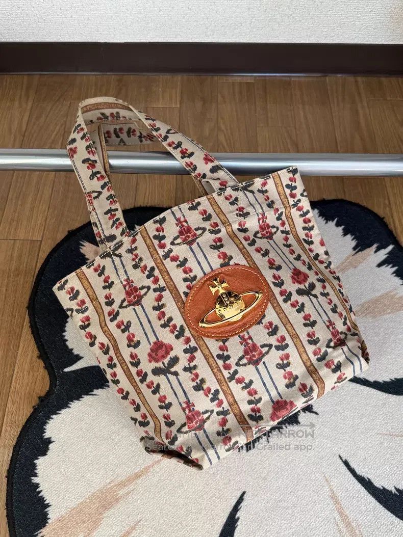 Vivienne Westwood Vivienne Westwood size os Vintage Floral Saturn Tote Bag Size ONE SIZE - 1 Thumbnail