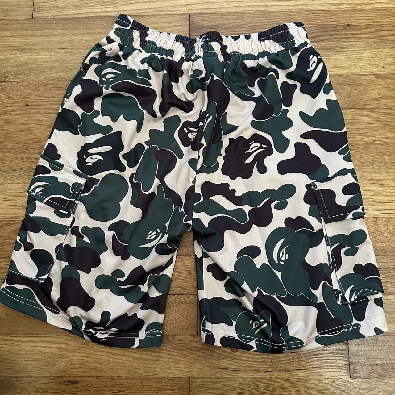 Other Camouflage Cargo Shorts Size US 30 / EU 46 - 1 Thumbnail