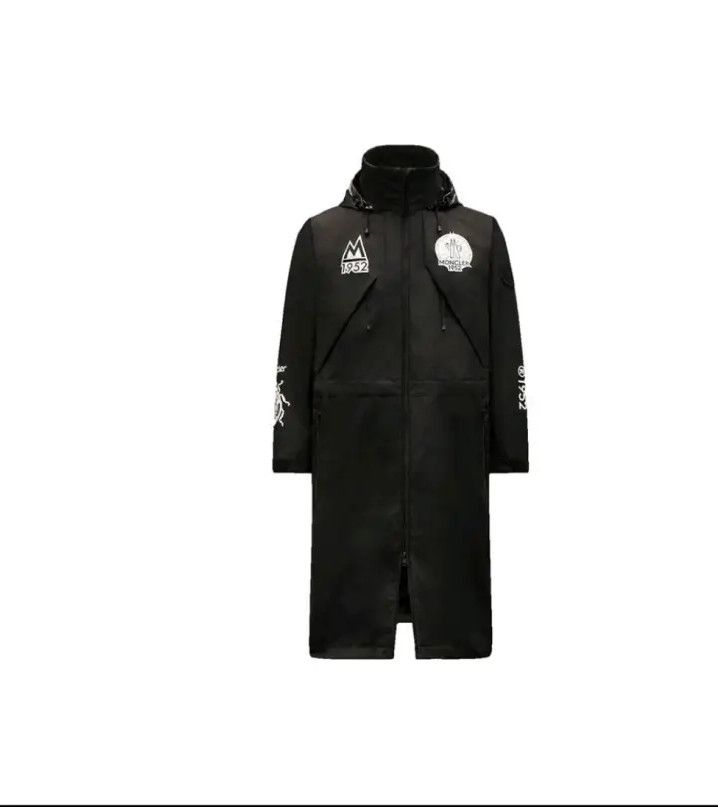 Moncler Moncler Logo Print Hooded Zip Mid-Length Jacket Size US S / EU 44-46 / 1 - 1 Thumbnail