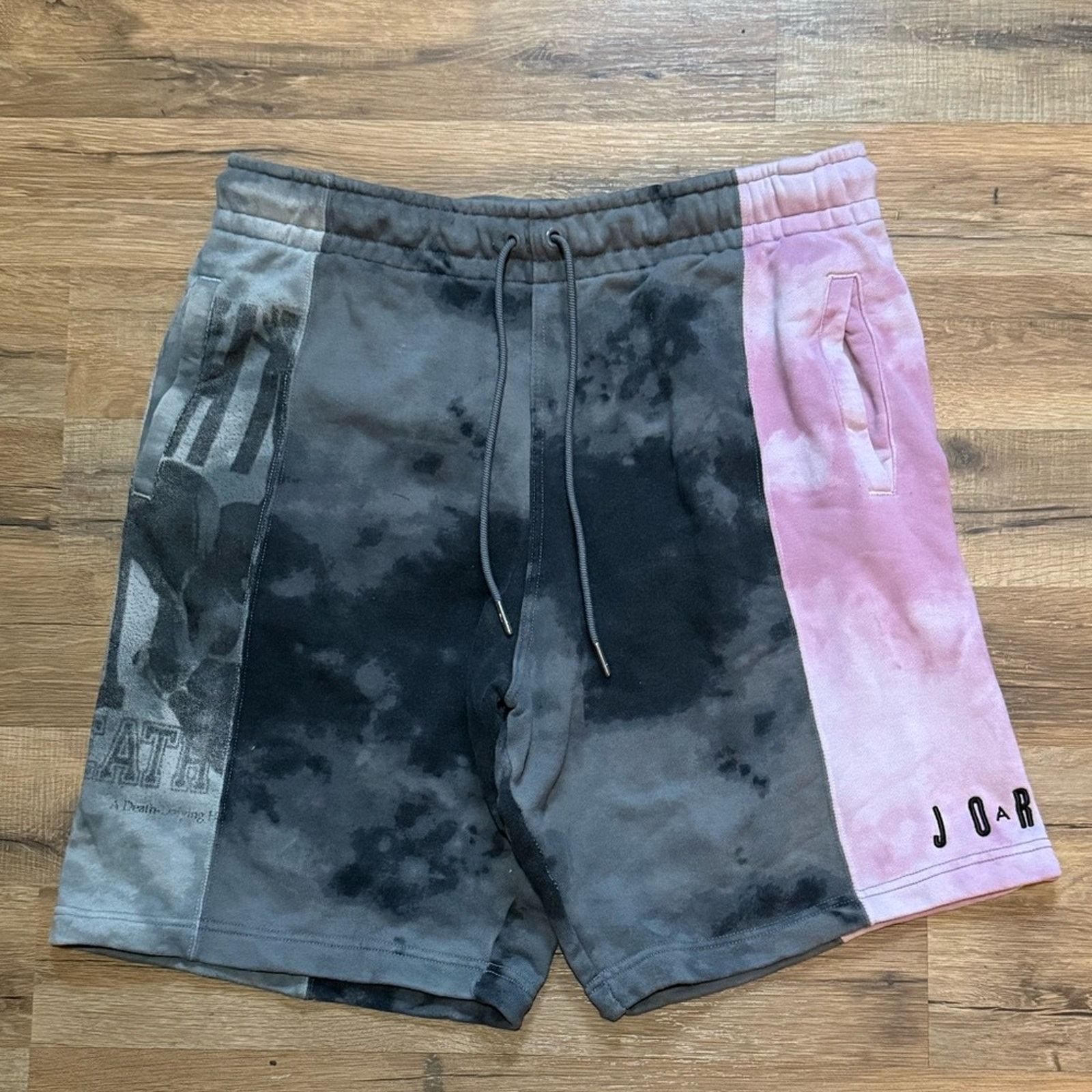 Nike Air Jordan Tie Dye Shorts Size US 30 / EU 46 - 1 Thumbnail