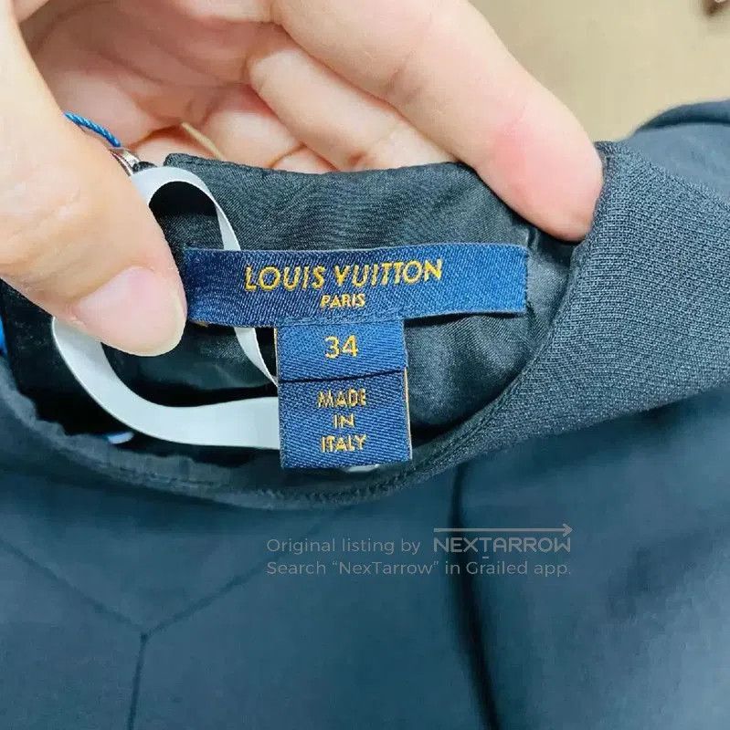 Louis Vuitton Louis Vuitton Black Wool Dress Size XS . Size XS / US 0-2 / IT 36-38 - 3 Thumbnail