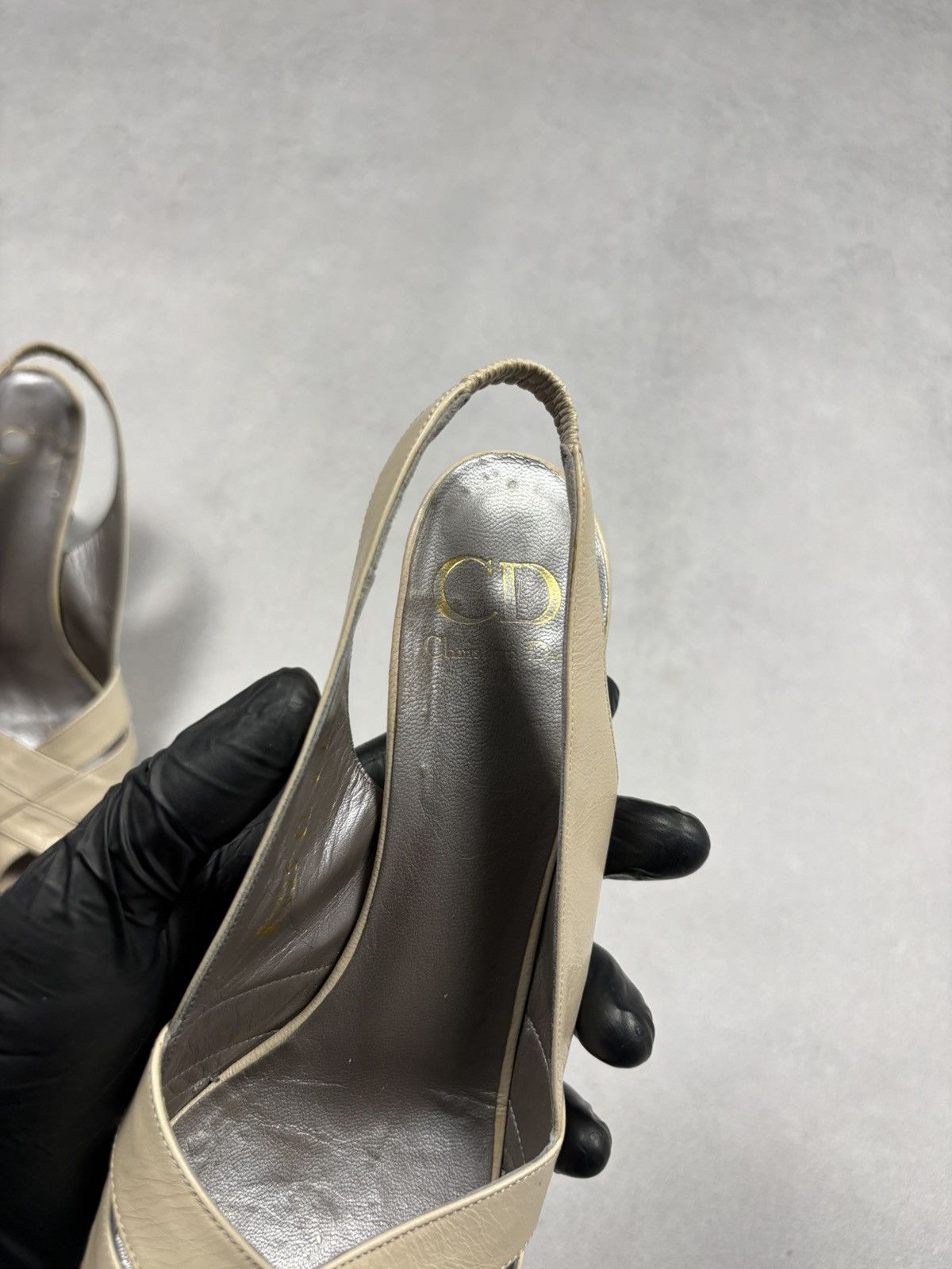 Dior Christian Dior Vintage Leather Slingback Heels Beige EU 38.5 Size US 8 / IT 38 - 15 Thumbnail