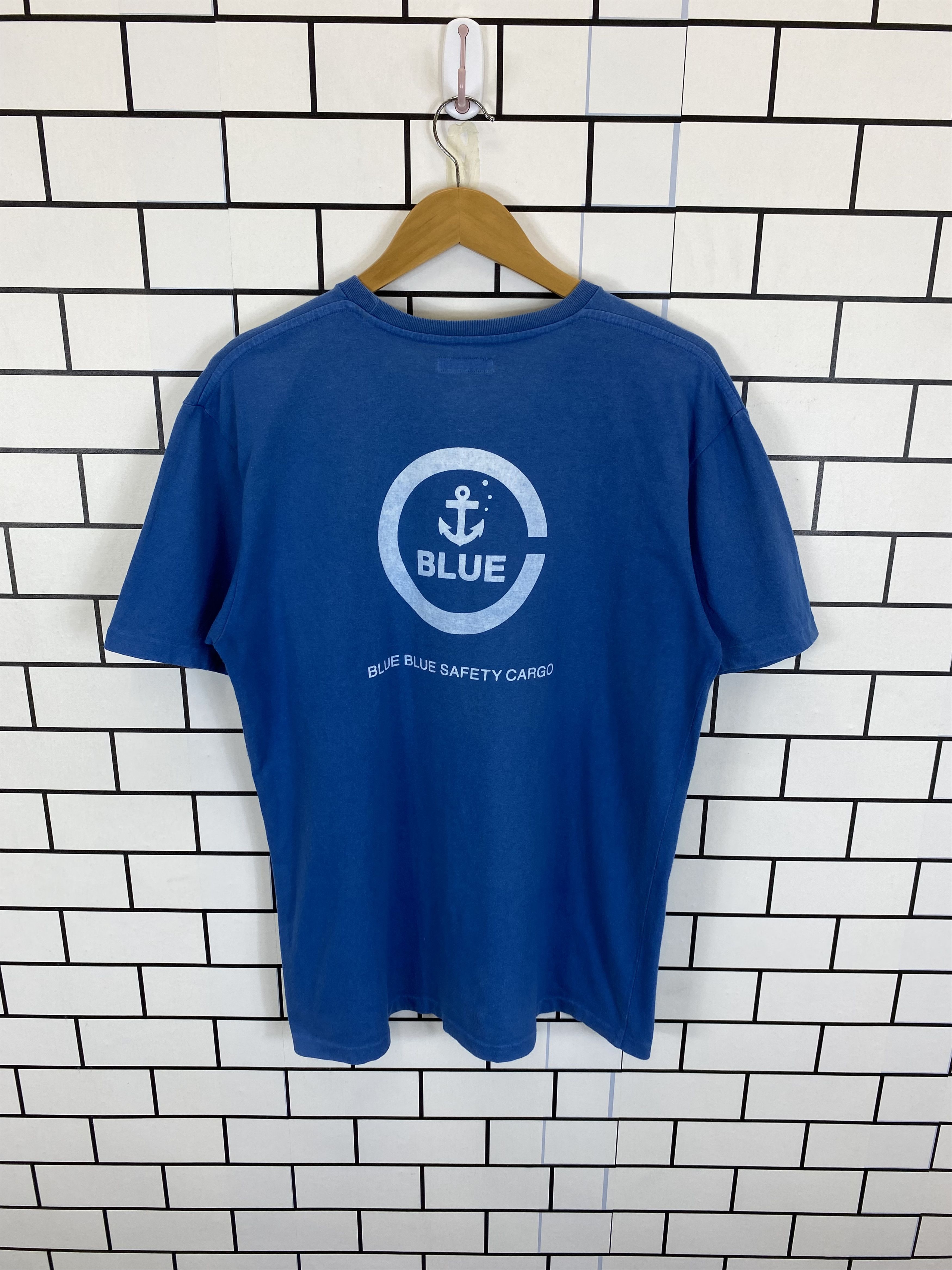Blue Blue Japan Vintage Y2K Japanese Brand Blue Blue T-Shirt Size US L / EU 52-54 / 3 - 1 Thumbnail