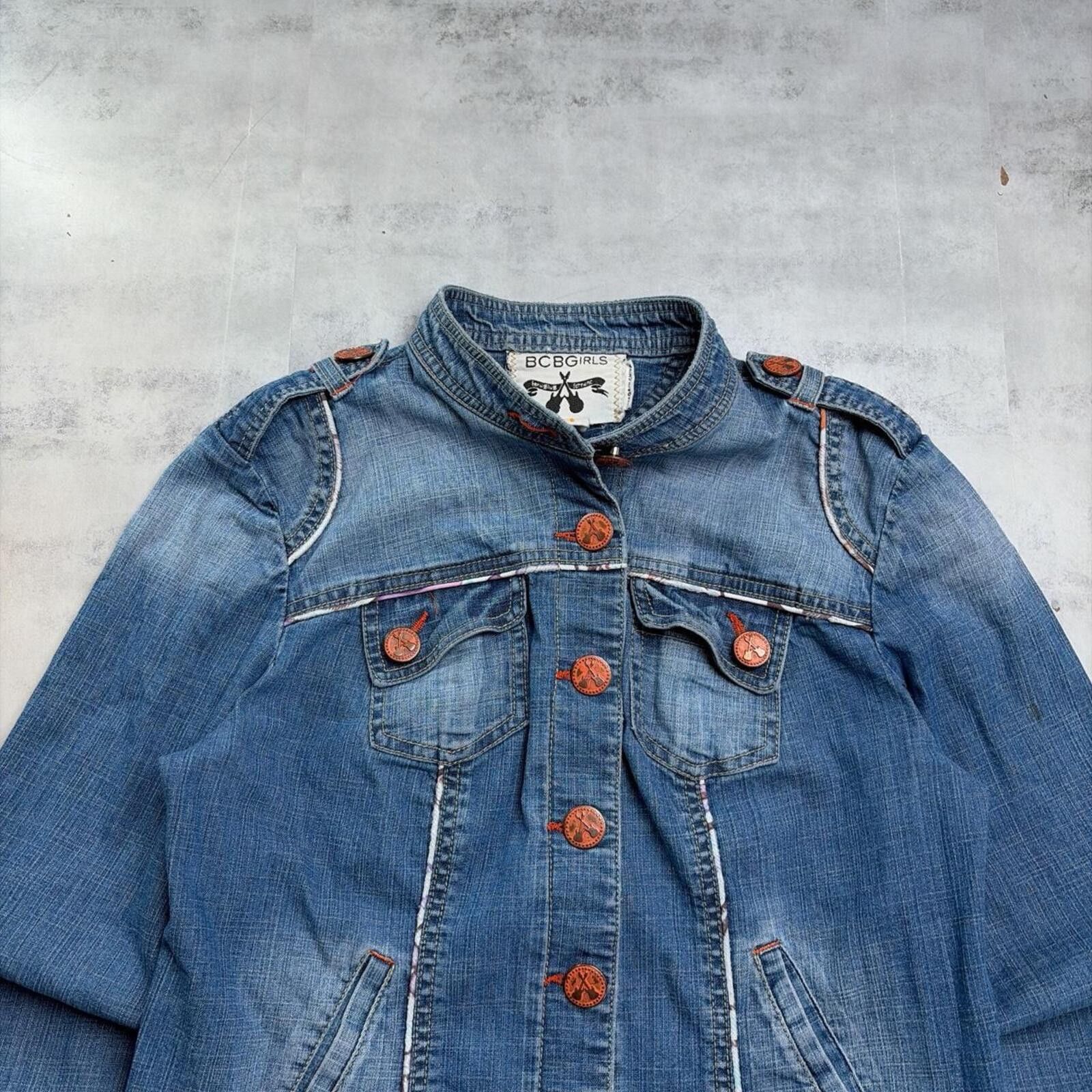 Bcbgmaxazria Vintage Blue BCBG Grunge Gothic Denim Trucker Jacket Size M / US 6-8 / IT 42-44 - 3 Thumbnail