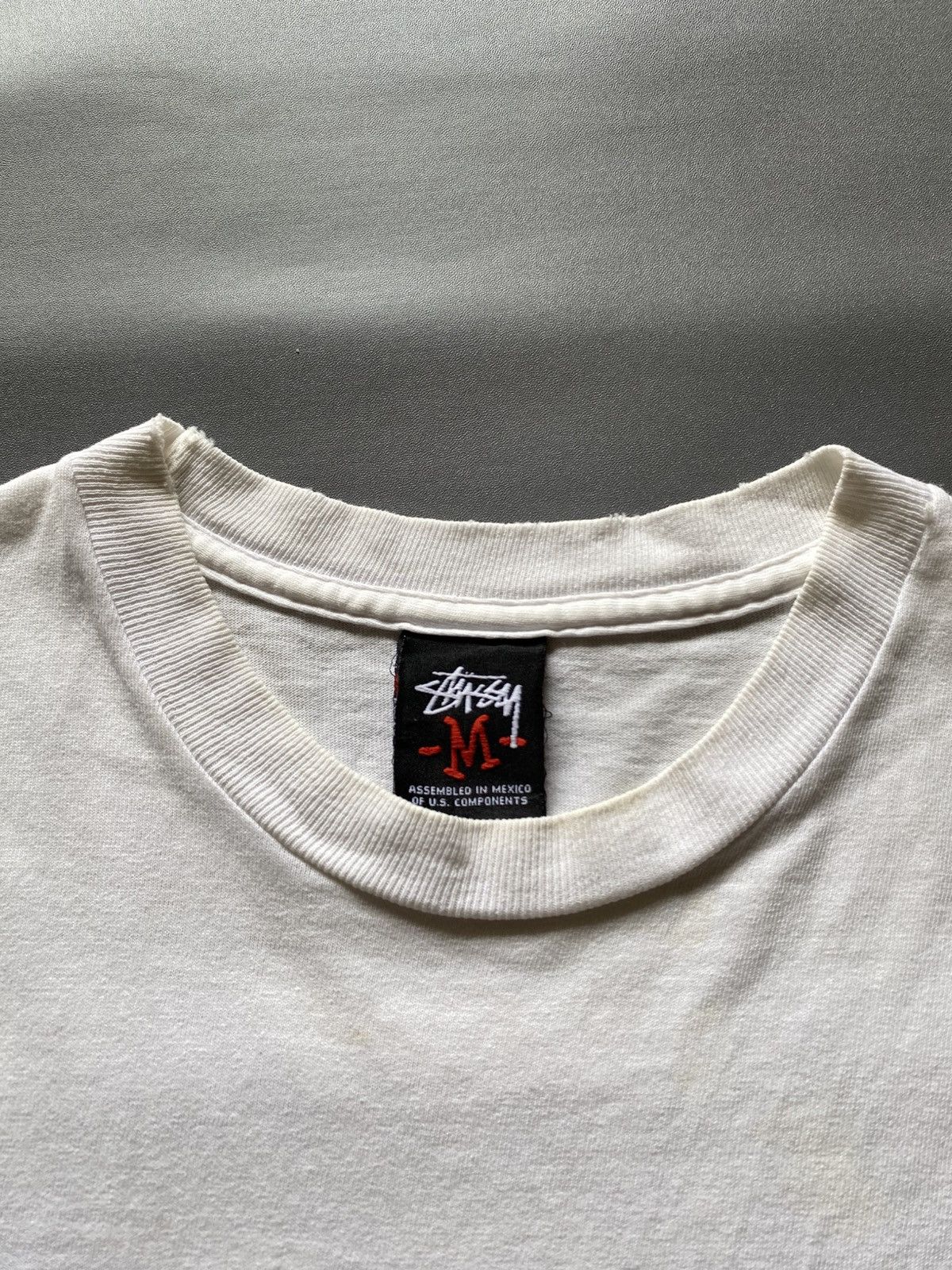 Stussy Vintage Stussy Globe Earth Distressed Tshirt Size US M / EU 48-50 / 2 - 5 Thumbnail