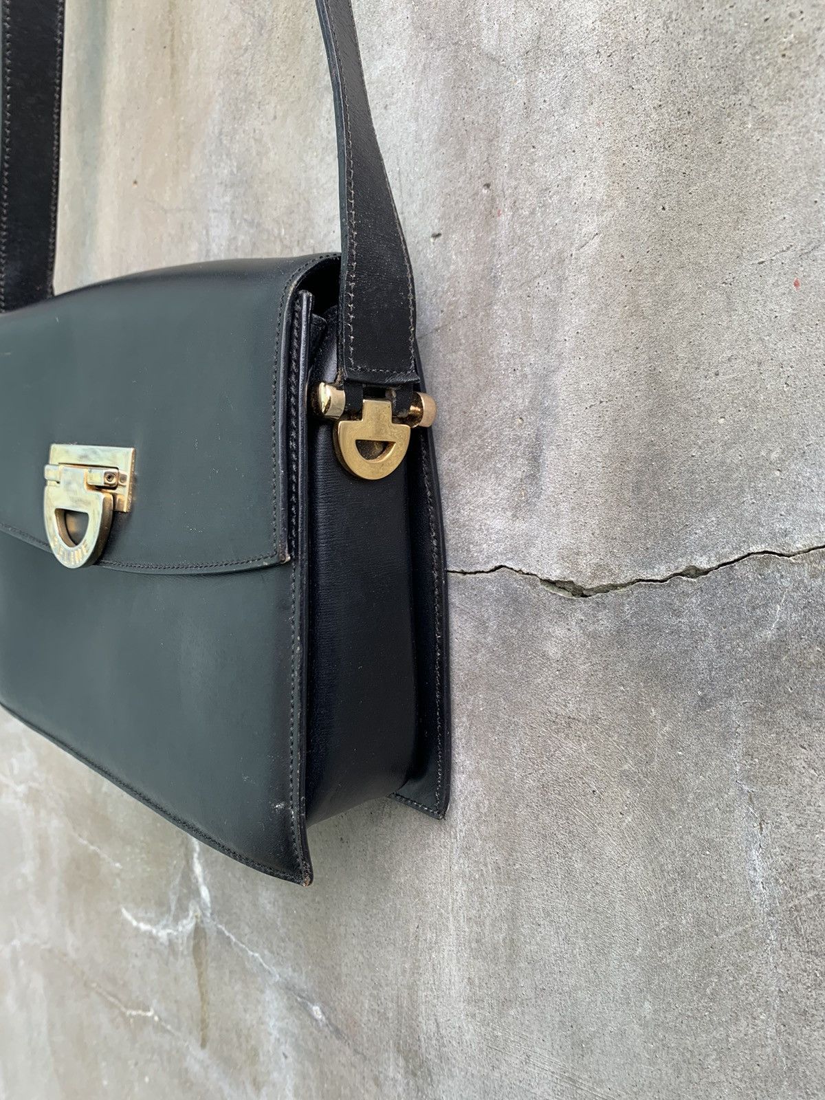 Celine Triomphe Maillon Leather Shoulder/Hand Bag Size ONE SIZE - 4 Thumbnail