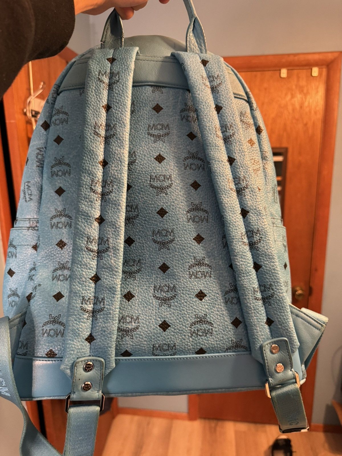 Baby blue mcm bag online