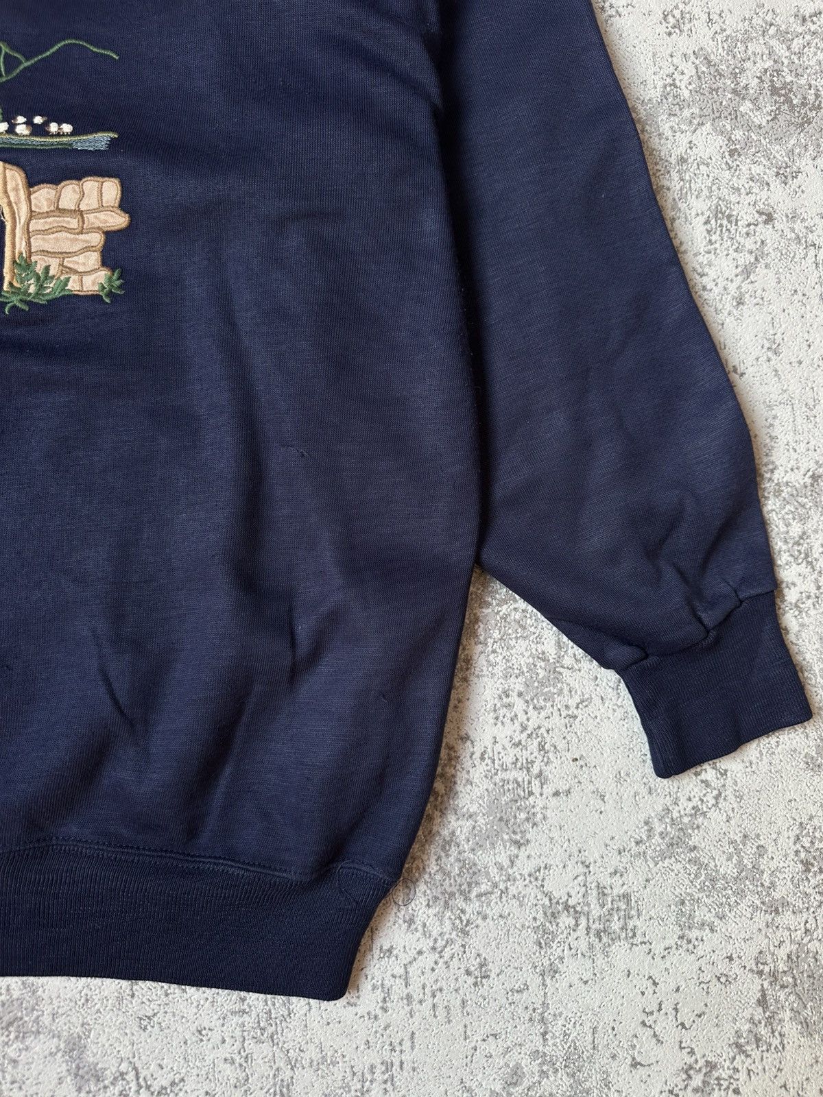 Designer Vintage Acorn Embroidered Crewneck Size US M / EU 48-50 / 2 - 7 Thumbnail