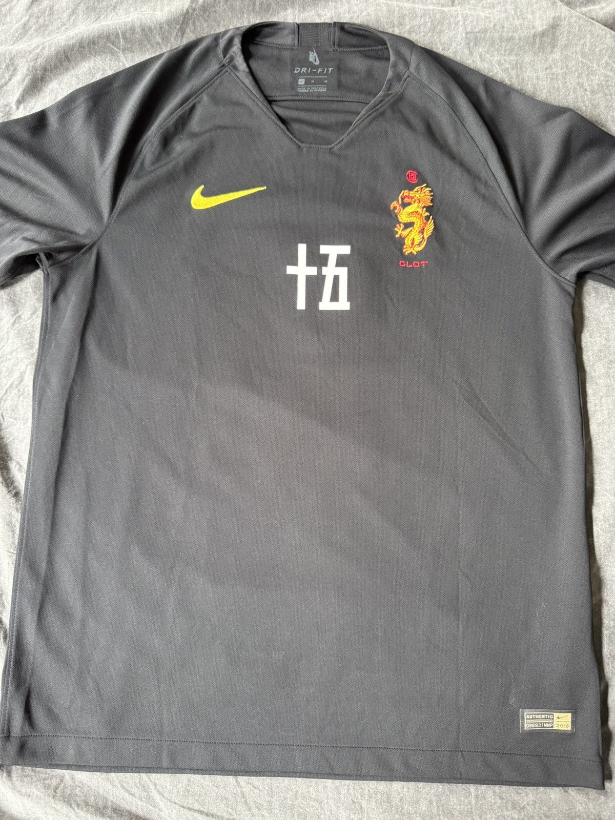 CLOT × Nike Nike x Clot 15th Anniversary Soccer Jersey Size US M / EU 48-50 / 2 - 1 Thumbnail