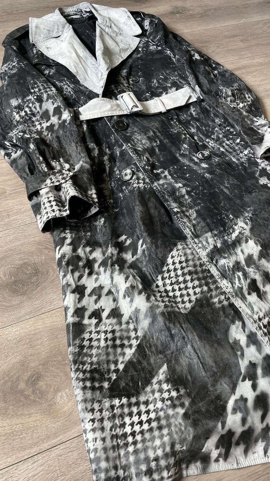 Handmade Hand Painted Houndstooth Trudge Trench Size US M / EU 48-50 / 2 - 3 Thumbnail