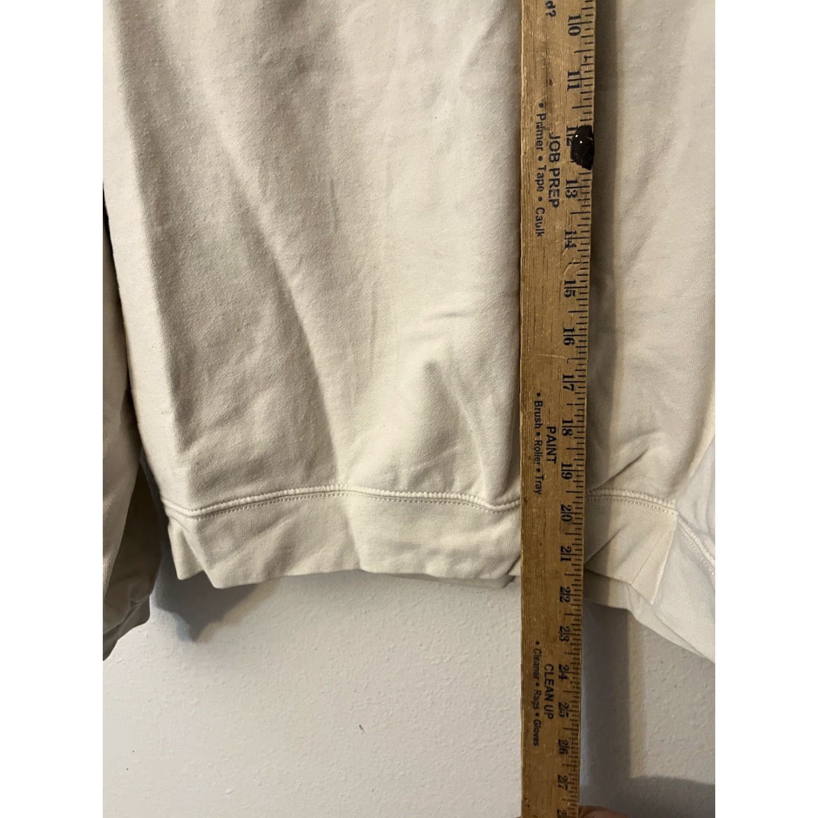 American Eagle Outfitters VINTAGE American Eagle Outfitters Sweatshirt Women XS White Crew Neck Pullover Graphic Print Oversized Soft & Brushed Fleece Casual Size XS / US 0-2 / IT 36-38 - 4 Thumbnail
