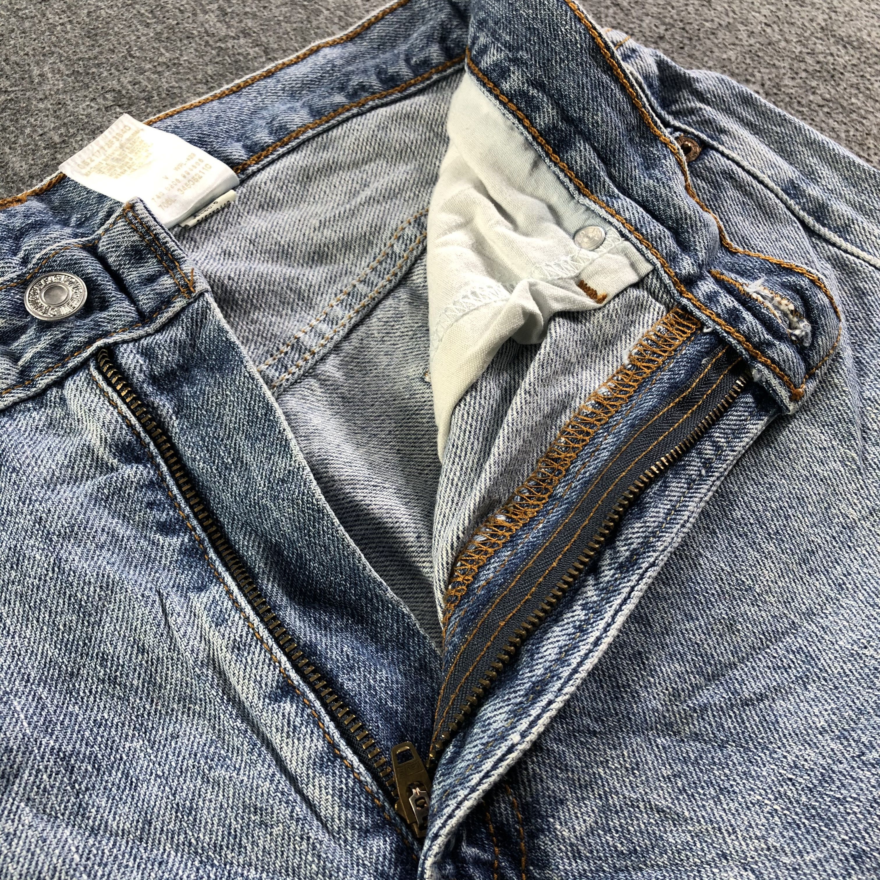 Levi's × Vintage 90s Vintage Blue Wash Levis 505 Jeans-J4082 Size US 33 - 6 Thumbnail