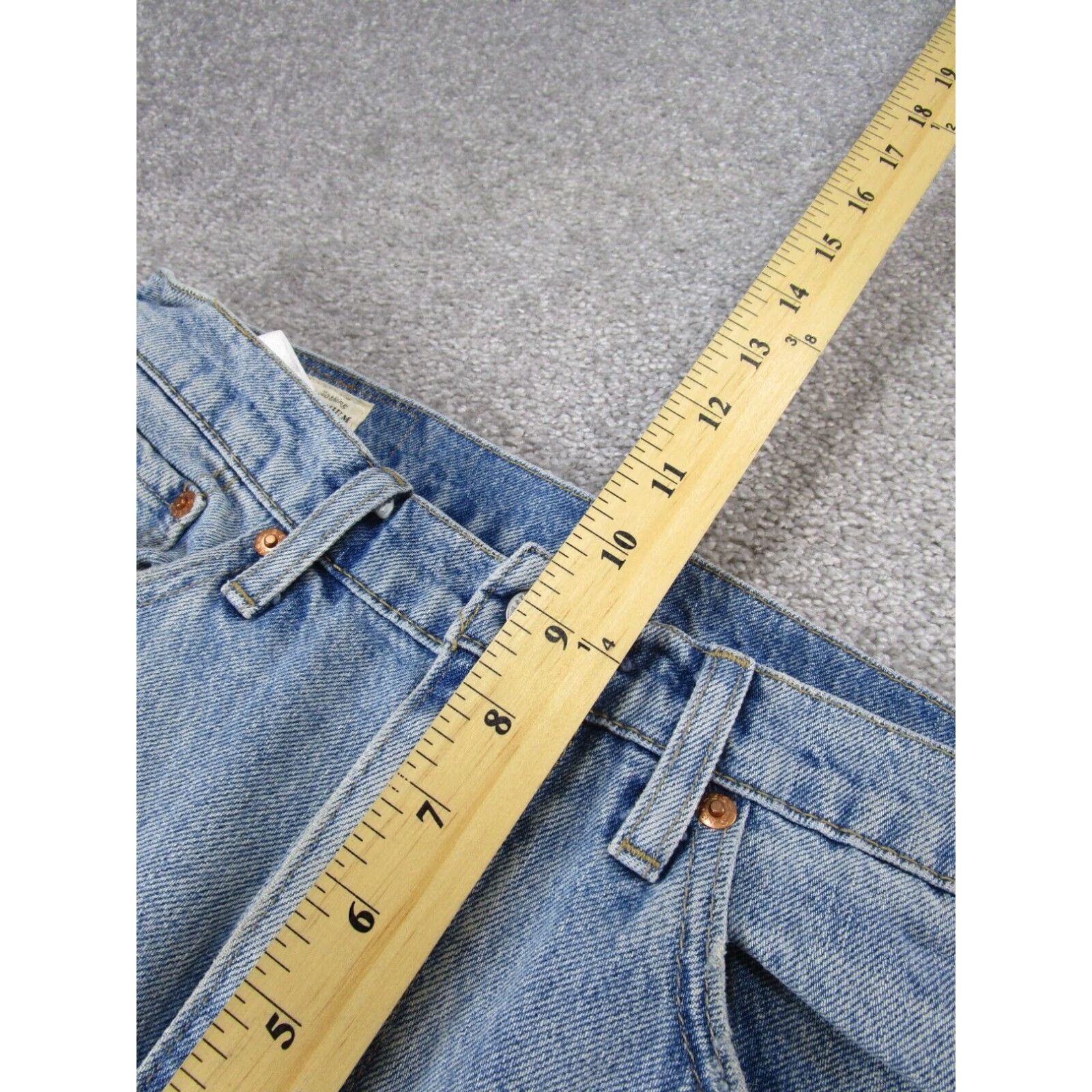 Levi's Levis 31 Mens Slim Fit Tapered Jeans Blue Light Wash Denim Size US 31 - 6 Thumbnail