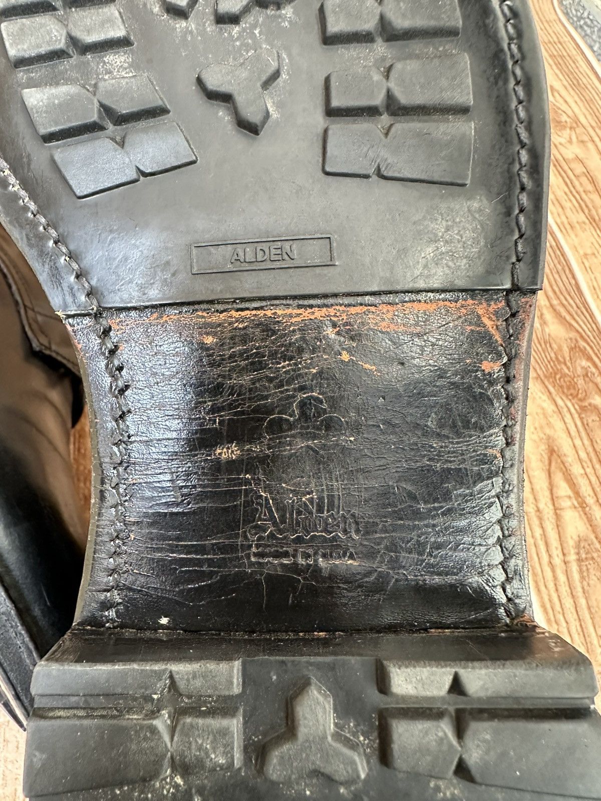 Alden Alden Black Shell Cordovan Leather Boots with Commando Sole Size US 10.5 / EU 43-44 - 22 Thumbnail