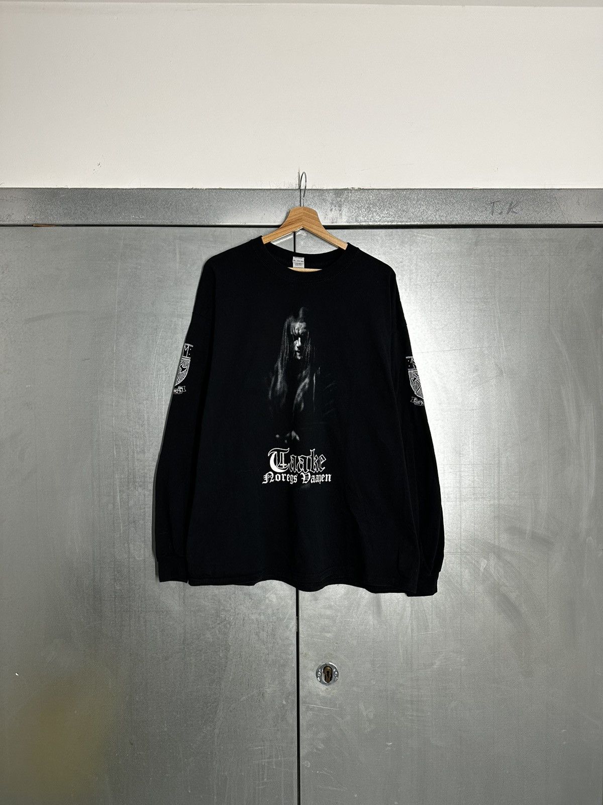 Band Tees Taake Noregs Vaapen 2011 Death Metal Longsleeve Size US XXL / EU 58 / 5 - 1 Thumbnail